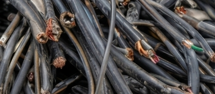 Electrónicos y cables